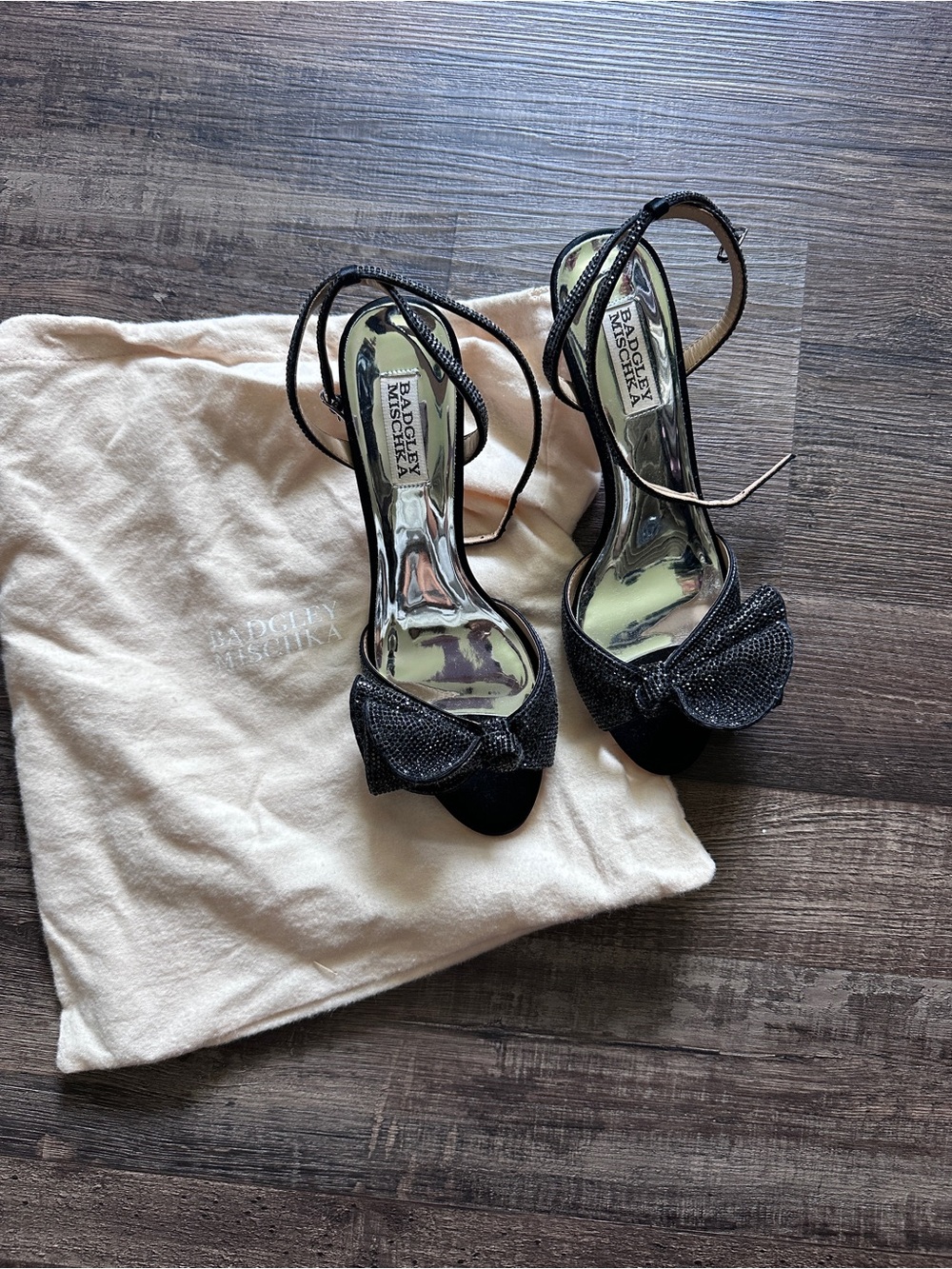 Badgley Mischka Black Bow-Accent Evening Heels